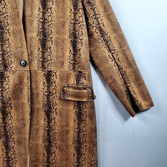 BLANKNYC Snake Print Soft Faux Suede Long Coat Size Medium - Picture 4 of 9